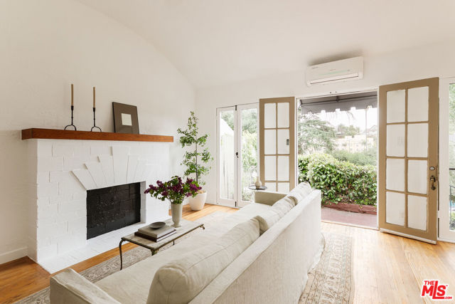 Property photo of 1331 Lilac TE