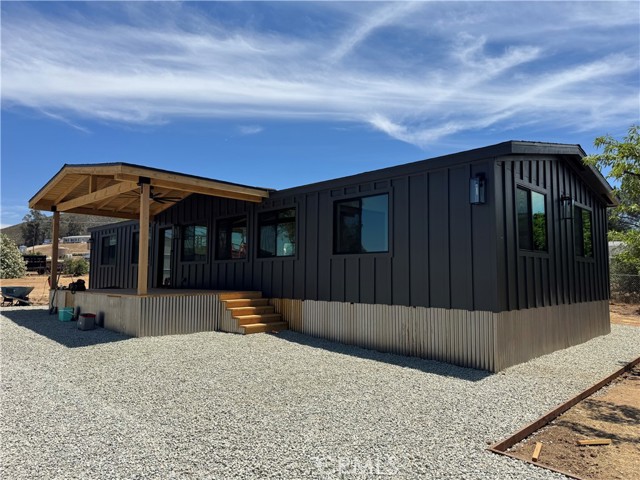 Property photo of 33320 Fowler DR