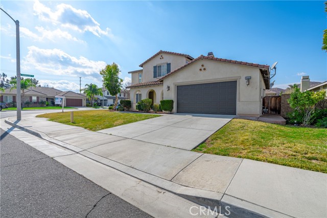 Property photo of 28493 Ripple Brook LN