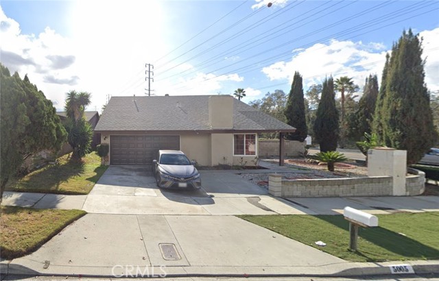Property photo of 5005 Pearblossom DR
