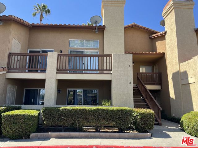 Property photo of 42140 Lyndie LN
