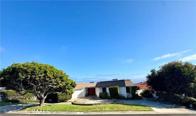 Property photo of 129 Monarch Bay DR