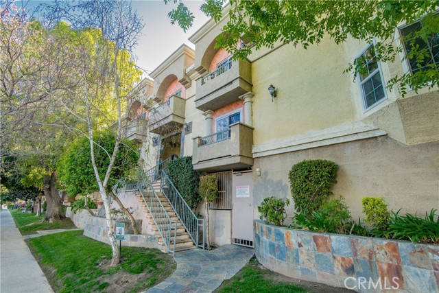 Property photo of 7045 Woodley AV