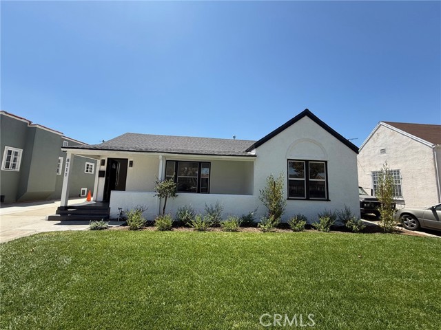 Property photo of 8711 S Denker AV