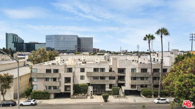 Property photo of 2121 Beloit AV