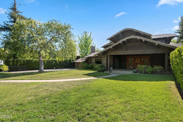 Property photo of 1327 S Oak Knoll AV