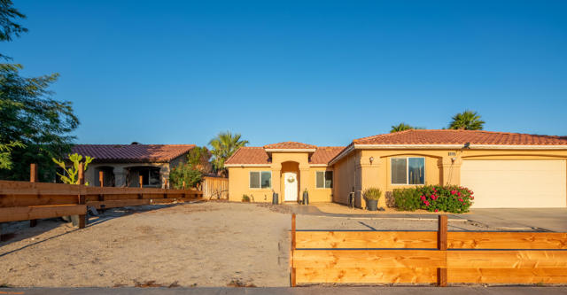 Property photo of 30914 Robert RD