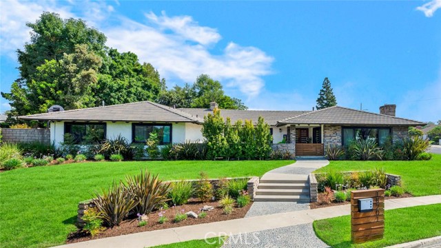 Property photo of 18201 Leafwood LN