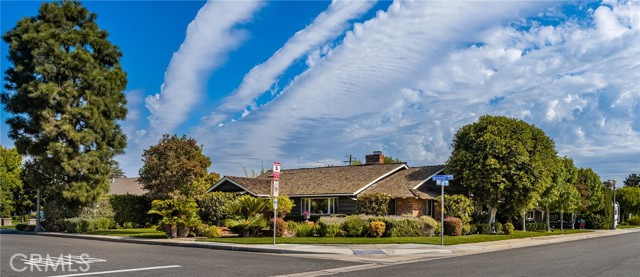Property photo of 700 N Westwood PL
