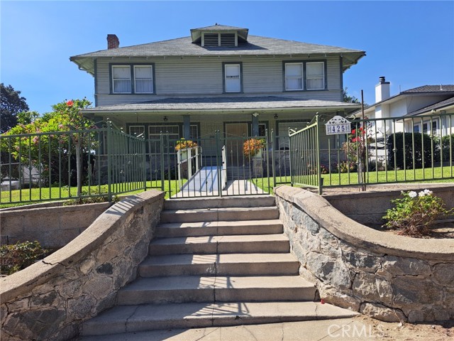 Property photo of 425 N Canyon