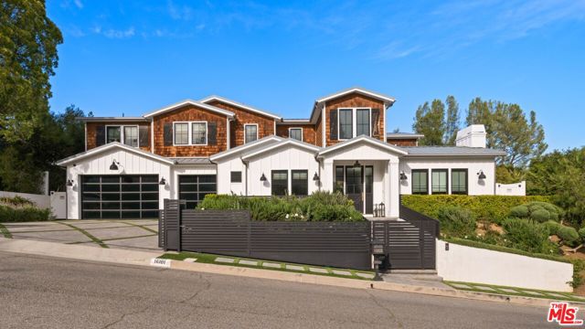 Property photo of 16101 Royal Mount DR