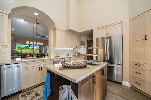 Property photo of 54821 Inverness WY