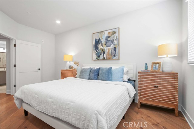 Property photo of 927 Deep Valley DR