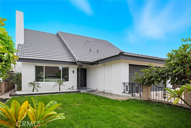 Property photo of 7152 Caprice Cir
