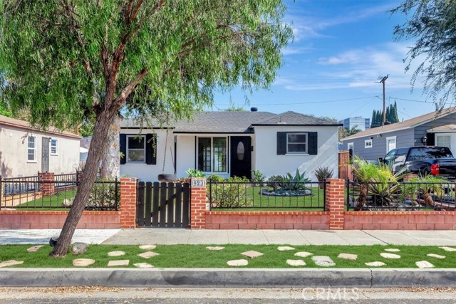 Property photo of 823 N Towner