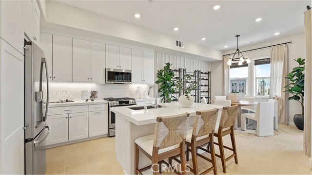 Property photo of 1295 Snowberry PL