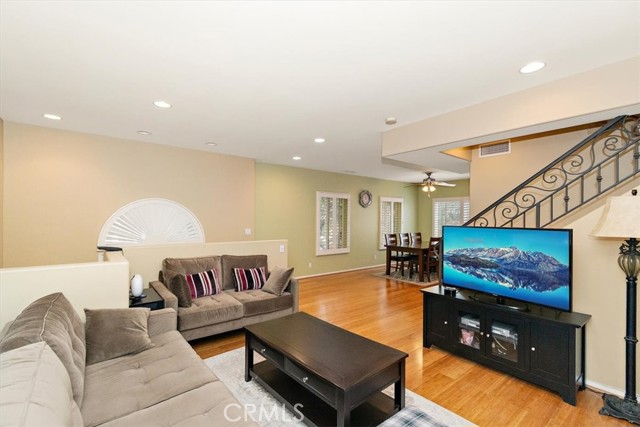 Photo of 838 Arlington Av