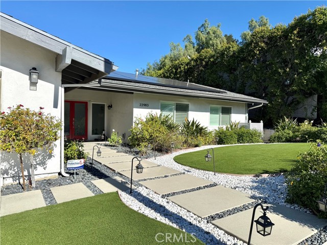 Property photo of 22983 Paul Revere