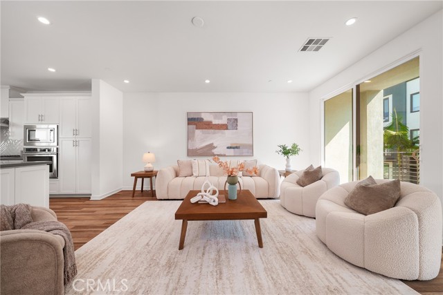 Property photo of 152 Schick