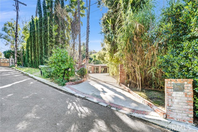 Property photo of 19130 Charles ST