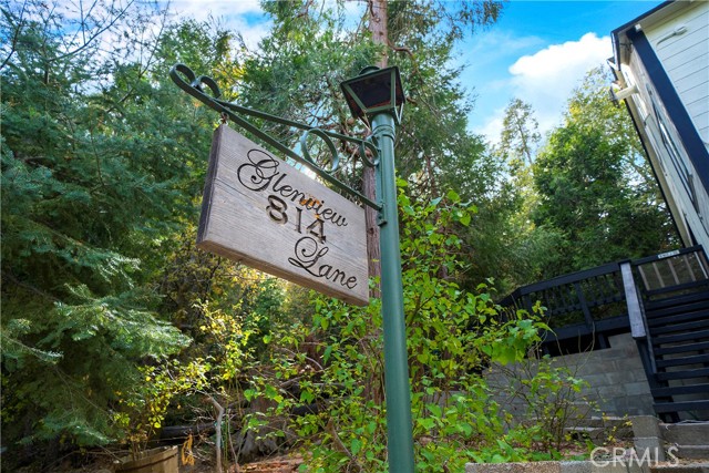 Property photo of 814 Glen View LN