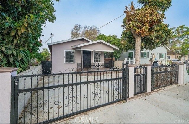 Property photo of 8617 Elm ST