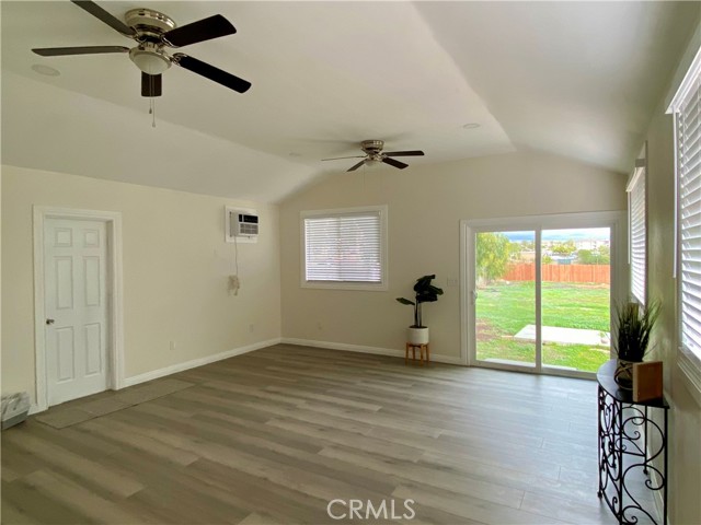 Property photo of 13142 Edgemont ST
