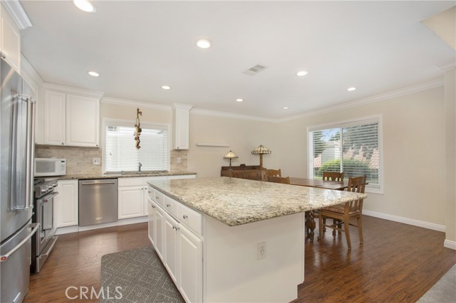 Property photo of 27942 Via Granados
