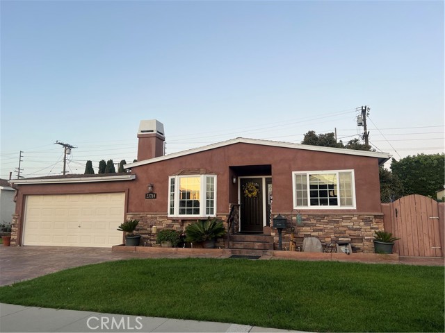 Photo of 23714 Alliene Av