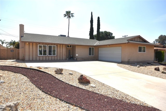 Property photo of 12062 Zinnia ST