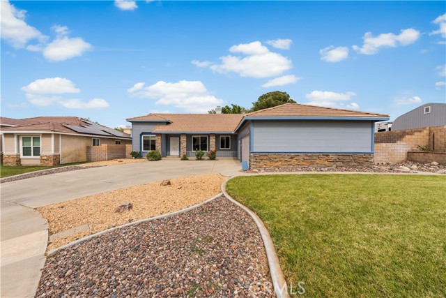 Property photo of 43232 Sawgrass LN