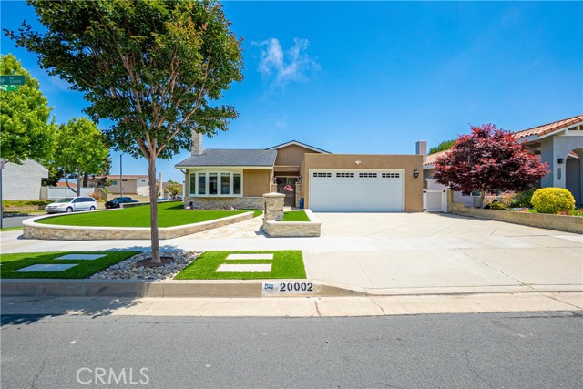 Property photo of 20002 Tomlee AV