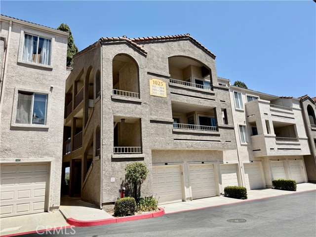 Property photo of 1025 La Terraza CR