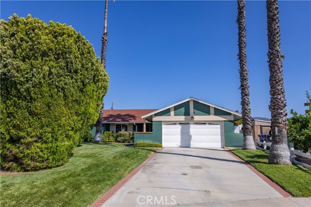Property photo of 27200 Pine Hills AV