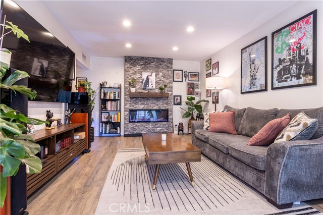 Property photo of 18307 Burbank BL
