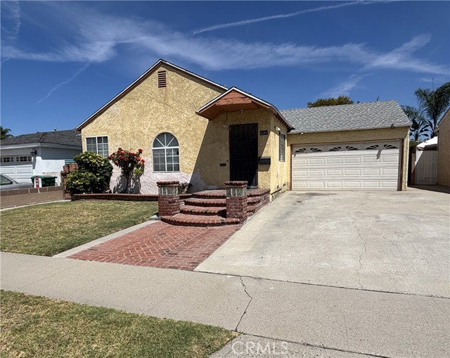 Property photo of 2241 E 64th ST