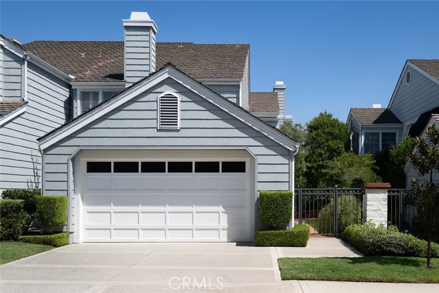 Property photo of 81 Hillsdale DR