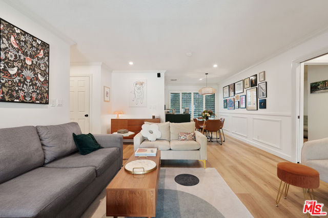 Property photo of 11138 Aqua Vista ST