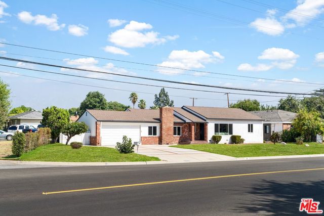 Property photo of 1101 E Camino Real AV