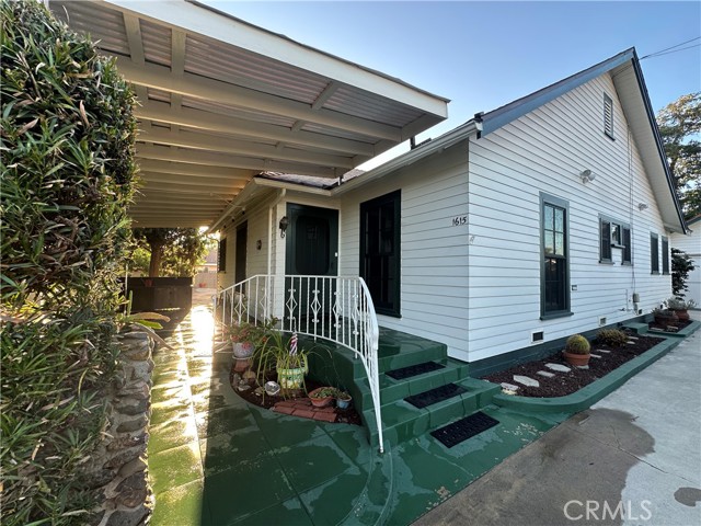 Property photo of 1615 E South