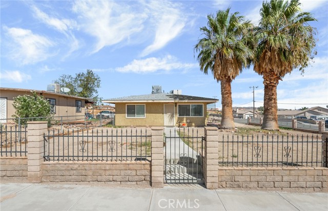 Property photo of 581 Candlelight