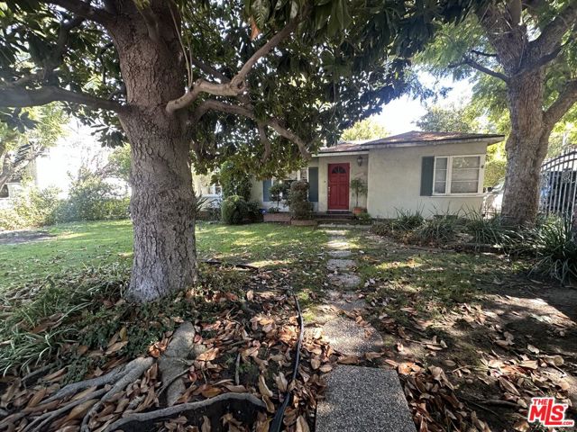 Property photo of 3896 Carpenter AV