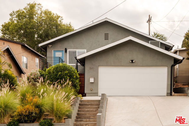 Property photo of 549 Meridian TE