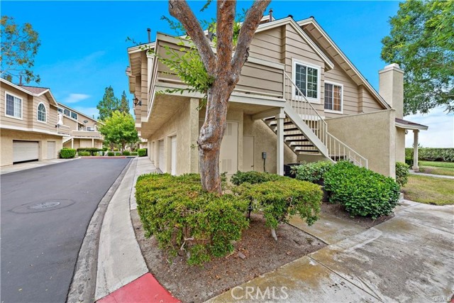 Property photo of 20033 Shamrock Gln