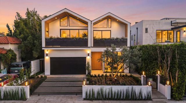 Property photo of 824 N Curson AV