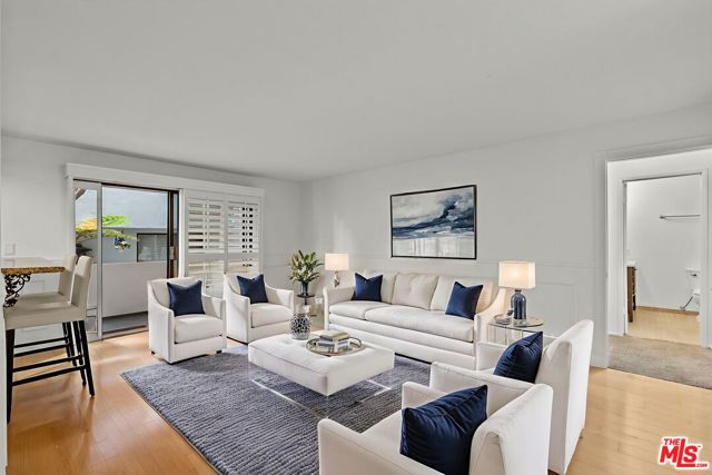 Property photo of 5000 S Centinela AV