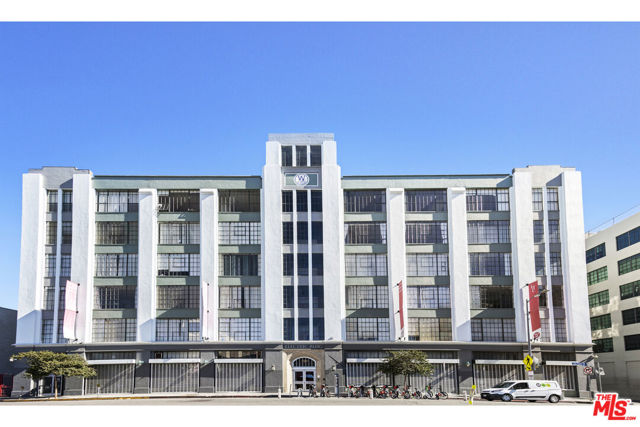 Property photo of 420 S San Pedro ST