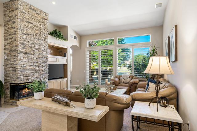 Property photo of 78820 Spyglass Hill DR