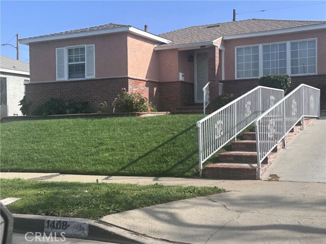 Property photo of 1408 W 111th ST