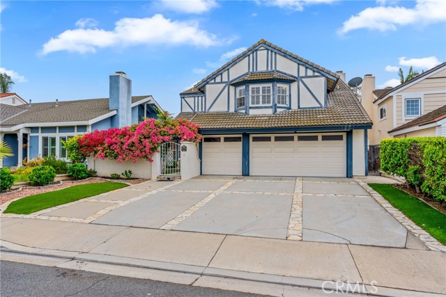 Property photo of 25012 Carol LN